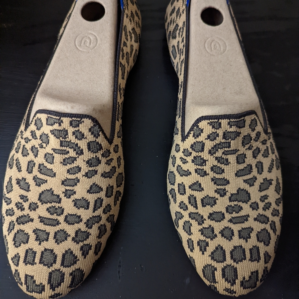 Rothys mocha spot loafers